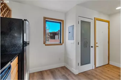 820 NW Naito Pkwy #G11, Portland, OR 97209 - Photo 20