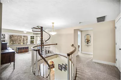 898 NW Riverside Blvd, Bend, OR 97703 - Photo 26