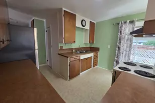 2118 SE Chinaberry Ave, Roseburg, OR 97470 - Photo 22