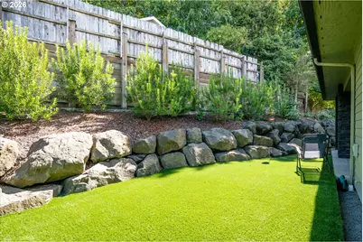 1179 Hyde Park Pl, Eugene, OR 97401 - Photo 44