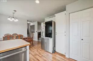 1828 Schneiter Dr, Longview, WA 98632 - Photo 4