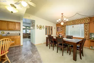 1412 NW Wallace Rd, McMinnville, OR 97128 - Photo 24