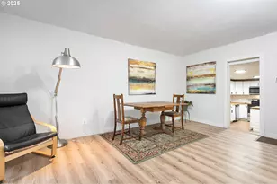 6099 NE Going St, Portland, OR 97218 - Photo 10