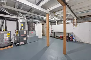 6099 NE Going St, Portland, OR 97218 - Photo 30