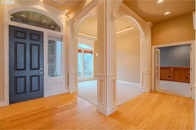 3071 NW Gravenstein St, Camas, WA 98607 - Photo 4