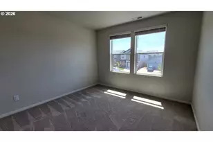 2960 V St, Springfield, OR 97477 - Photo 16