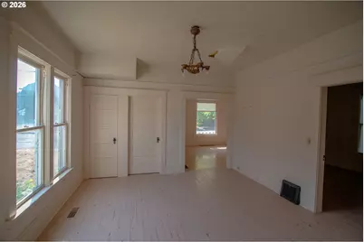 5914 N Burrage Ave, Portland, OR 97217 - Photo 6