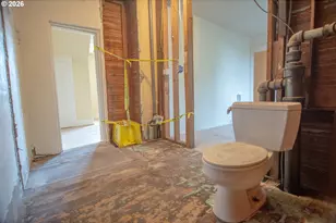 5914 N Burrage Ave, Portland, OR 97217 - Photo 24