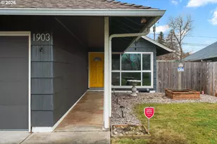 1903 SE 158th Ave, Portland, OR 97233 - Photo 36