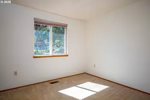 8416 SE 72nd Ave, Portland, OR 97206 - Photo 16