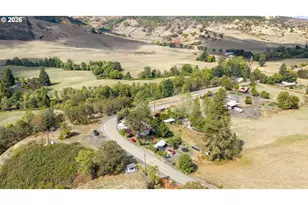 260 S Deer Creek Rd, Roseburg, OR 97470 - Photo 6