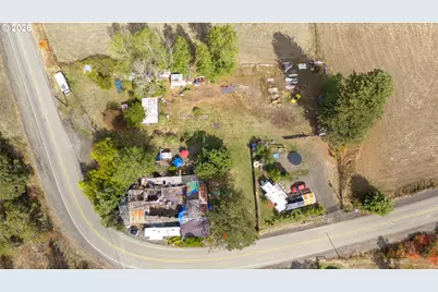260 S Deer Creek Rd, Roseburg, OR 97470 - Photo 12