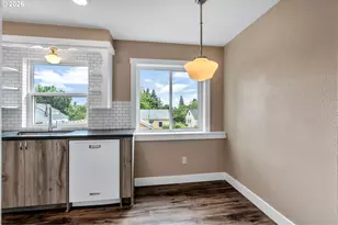 7914 7916 SE Main St, Portland, OR 97215 - Photo 32