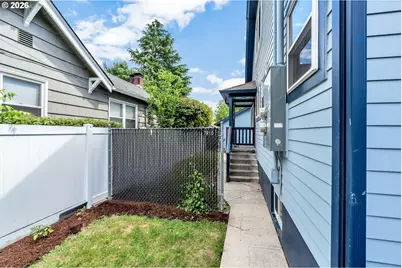 7914 7916 SE Main St, Portland, OR 97215 - Photo 24