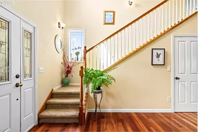 2264 Blue Heron Ln, Eugene, OR 97402 - Photo 10