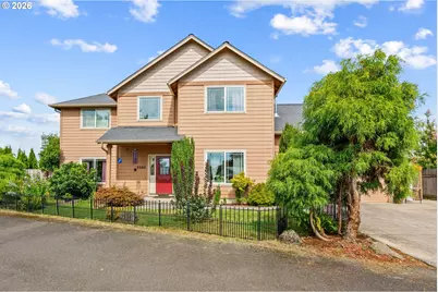 2264 Blue Heron Ln, Eugene, OR 97402 - Photo 1