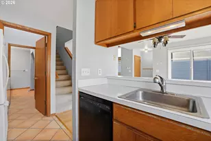 111 Kingsgate Rd, Lake Oswego, OR 97035 - Photo 12