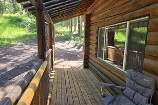 84947 Tram Ln, Wallowa Lake, OR 97846 - Photo 4