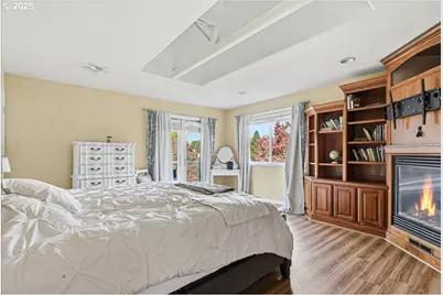 623 N Tomahawk Island Dr, Portland, OR 97217 - Photo 20