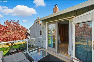 623 N Tomahawk Island Dr, Portland, OR 97217 - Photo 22