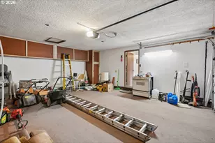 820 NE Cochran Ave, Gresham, OR 97030 - Photo 24