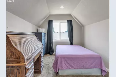 327 NW Pacific Hills Dr, Willamina, OR 97396 - Photo 26