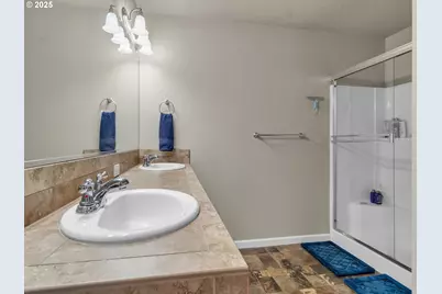 327 NW Pacific Hills Dr, Willamina, OR 97396 - Photo 14