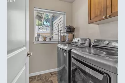 327 NW Pacific Hills Dr, Willamina, OR 97396 - Photo 28