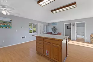 34885 Cape Kiwanda Dr, Pacific City, OR 97135 - Photo 12