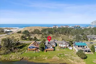 34885 Cape Kiwanda Dr, Pacific City, OR 97135 - Photo 2