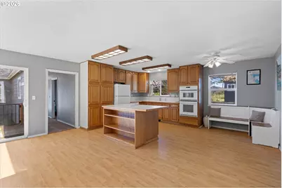 34885 Cape Kiwanda Dr, Pacific City, OR 97135 - Photo 6