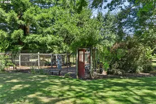 42086 Holden Creek Ln, Springfield, OR 97478 - Photo 30