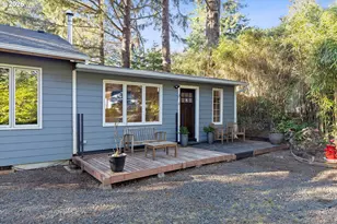 15 NE Keene Ave, Depoe Bay, OR 97341 - Photo 4