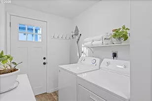 15 NE Keene Ave, Depoe Bay, OR 97341 - Photo 20