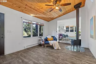 15 NE Keene Ave, Depoe Bay, OR 97341 - Photo 6