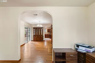 1435 SE 148th Ave, Portland, OR 97233 - Photo 4