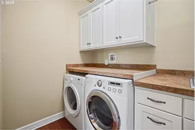 2240 Turnberry Ct, Eugene, OR 97401 - Photo 40