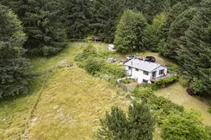 23655 NE Casavant Dr, Hillsboro, OR 97123 - Photo 44