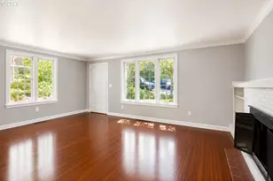 1329 SW Hume St, Portland, OR 97219 - Photo 4