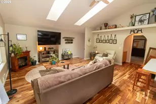 85434 Glenada Rd, Florence, OR 97439 - Photo 12