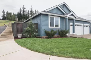 1678 NE Shell Rock Dr, Estacada, OR 97023 - Photo 2