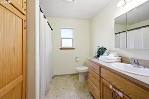 17077 NW Willis Rd, McMinnville, OR 97128 - Photo 24