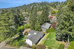 3938 SW 36th Pl, Portland, OR 97221 - Photo 32