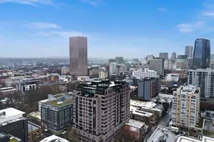 333 NW 9th Ave, Portland, OR 97209 - Photo 2