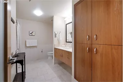 333 NW 9th Ave #510, Portland, OR 97209 - Photo 12