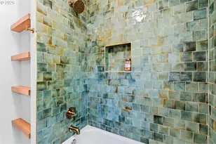 2641 SE 81st Ave, Portland, OR 97206 - Photo 24