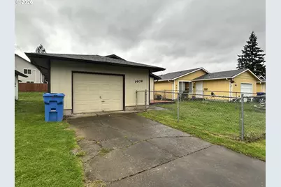 1409 Bowmont Ave, Kelso, WA 98626 - Photo 2