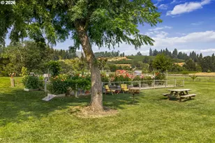 3386 Wyeast Rd, Hood River, OR 97031 - Photo 40