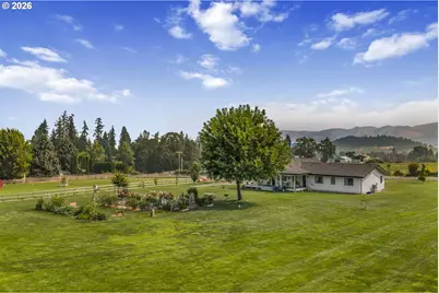 3386 Wyeast Rd, Hood River, OR 97031 - Photo 48