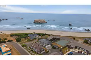 865 SW Portland Ave, Bandon, OR 97411 - Photo 46